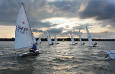 Wed Evening Races